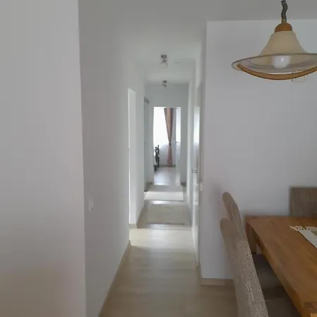 Ferienwohnung-moewe-146-mit-terrasse-und-garten *